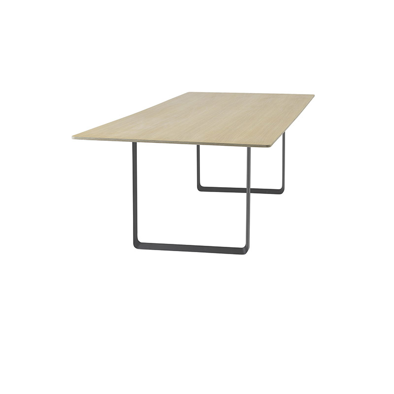 Table 70/70, design TAF Studio collection Muuto