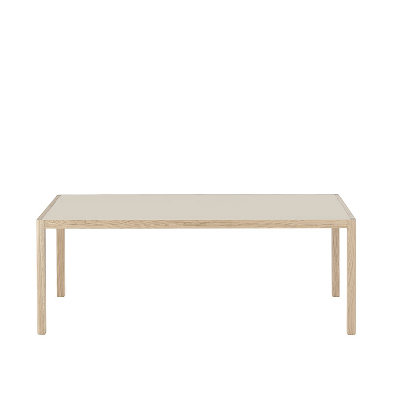Table Workshop, design Cecilie Manz collection Muuto
