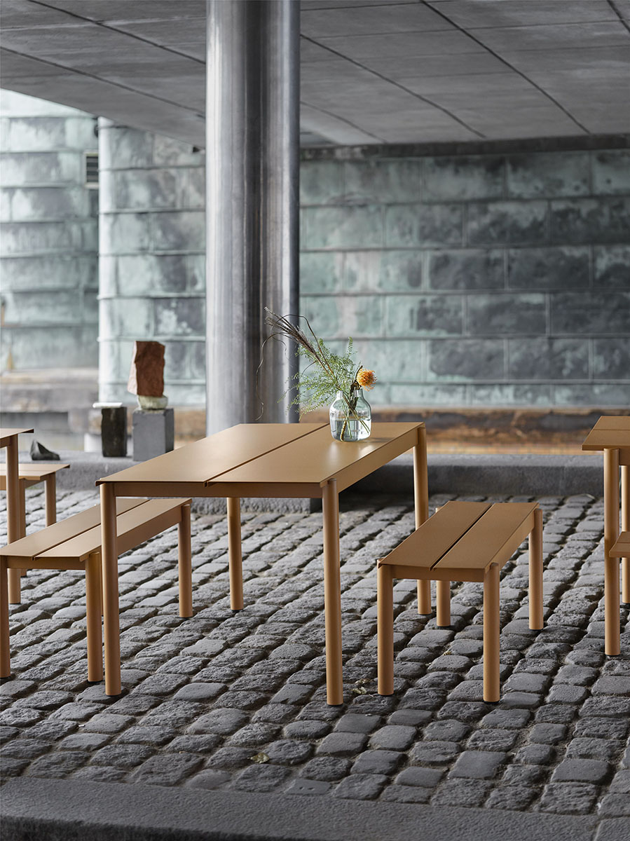 Table rectangulaire Linear Steel Outdoor, design Thomas Bentzen collection Muuto
