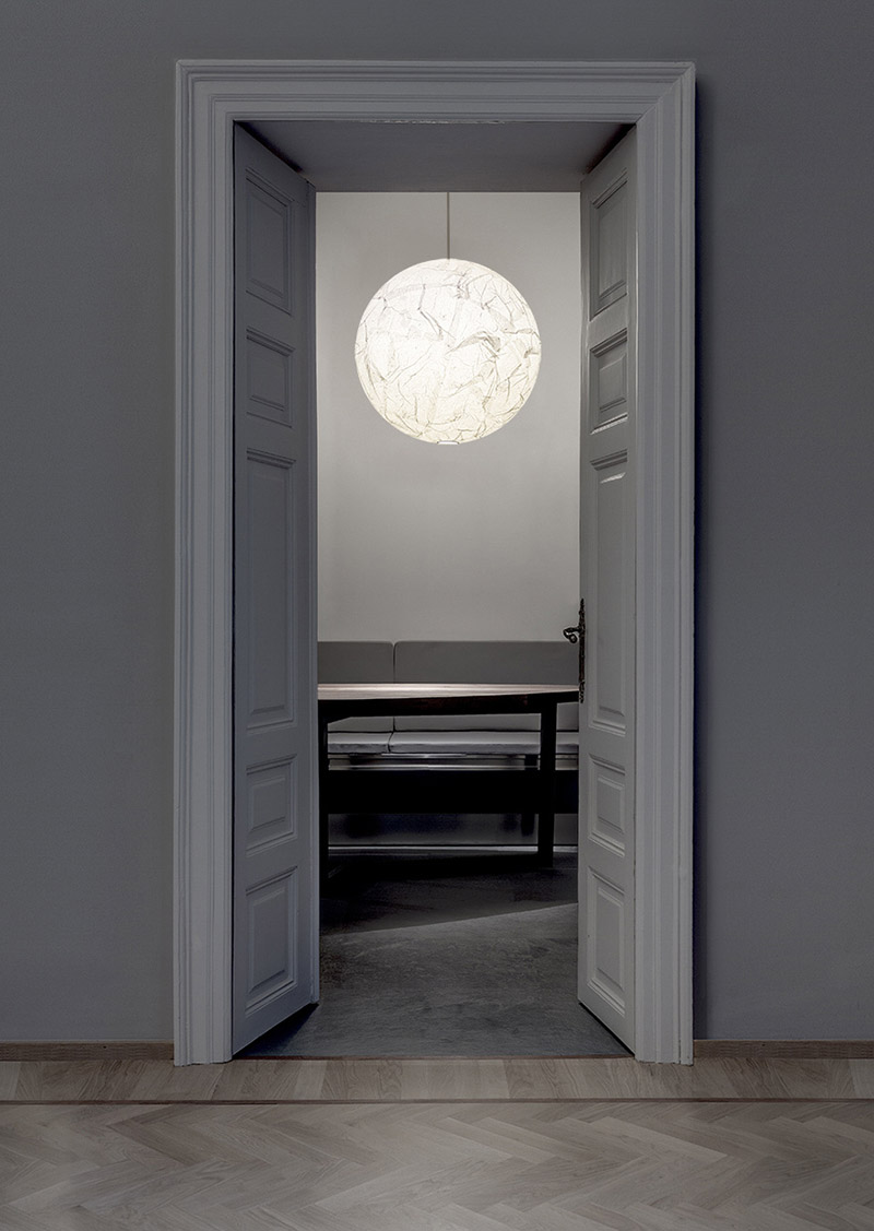 Suspension Moon , design Davide Groppi collection Davide Groppi
