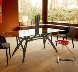 Table Reale, design Carlo Molino collection Zanotta