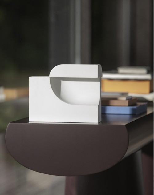 Lampe de table Moby, design Birgitte Due Madsen et Jonas Trampedach Collection Karakter