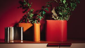 Vase Architectural, design Mattias Stenberg, collection Cinna, In Situ Quimper