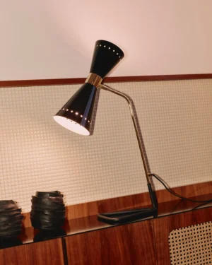 Lampe à poser Megafono, collection Stilnovo, In Situ Quimper