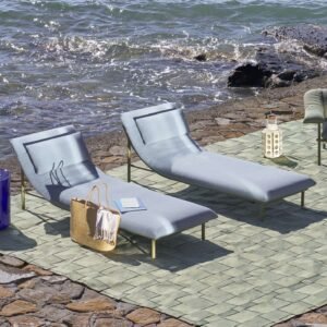 Sunbed Vidalenta, design Patricia Urquiola, collection Cassina, In Situ Quimper