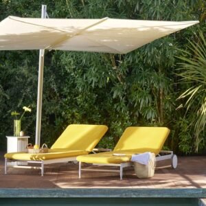 Sunbed Esosoft, design Antonio Citterio, collection Cassina, In Situ Quimper