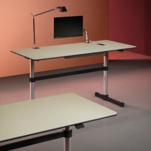 Bureau Kitos, collection USM, In Situ Quimper