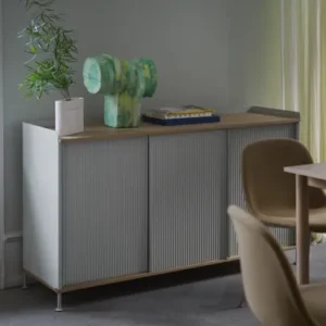 Bahut Enfold, design Thomas Bentzen, collection Muuto, In Situ Quimper