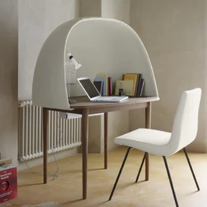 Bureau Rewrite, design GamFratesi, collection Ligne Roset, In Situ Quimper